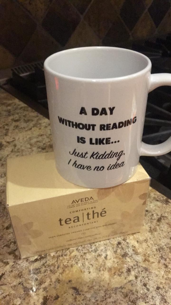 mug and tea